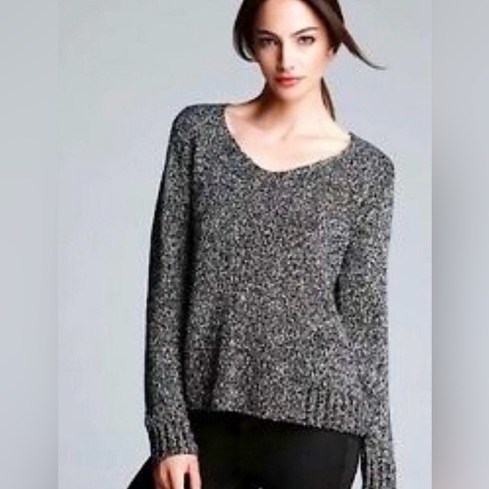 Eileen Fisher marled black/white cotton V neck textured sweater